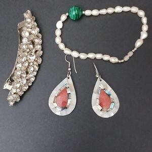 Elegant Pearl and Green Bead Bracelet with Silver Earrings